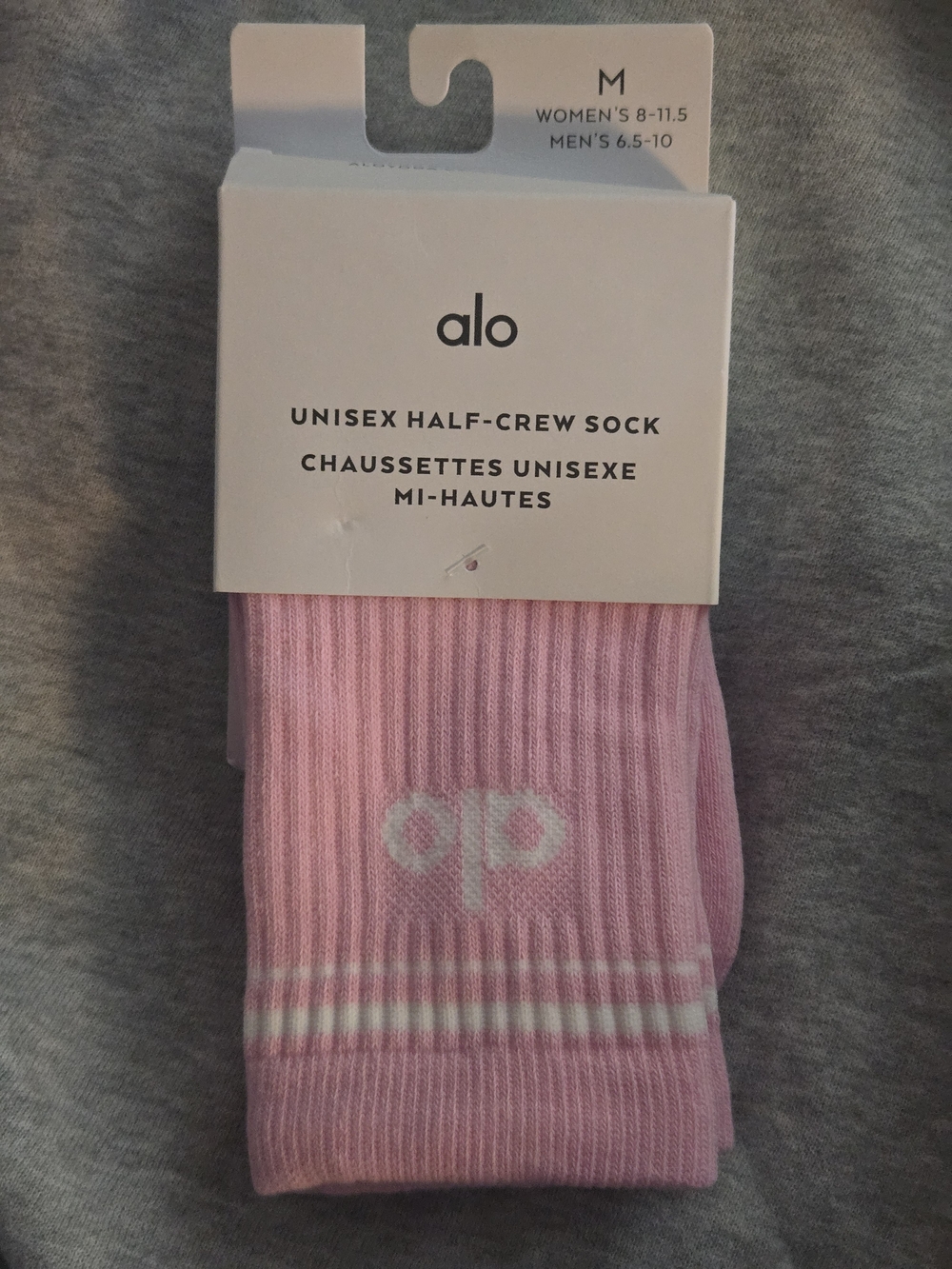 ALO YOGA Unisex Half-Crew Throwback Sock - Sweet Pink/White